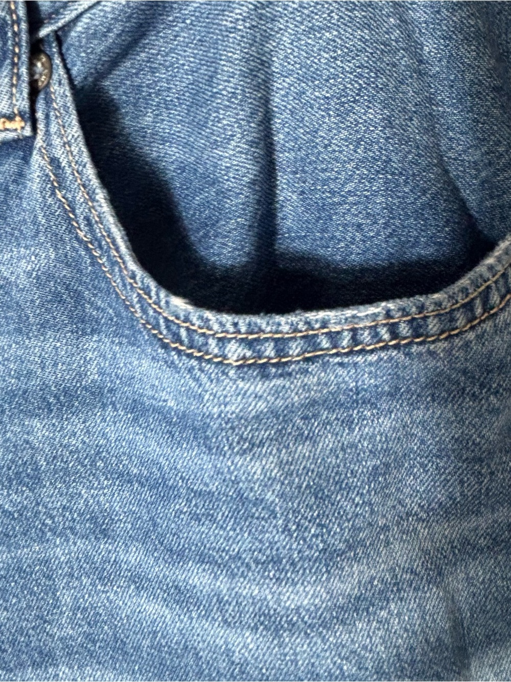 American Eagle Low‎ Rise Baggy Flare Jeans Womens 18R  Raw Hem Whiskered Denim - Picture 3 of 16